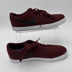 Nike SB Check Solarsoft Skate Shoes Men's 10.5 Red Lace Up‎ Low Top Sneakers